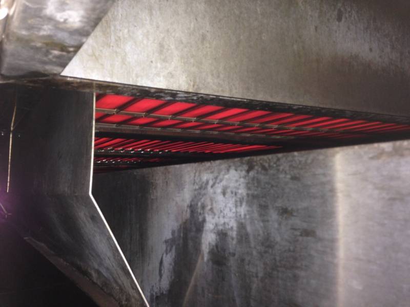 Cheese electric infrared gratinating tunnel