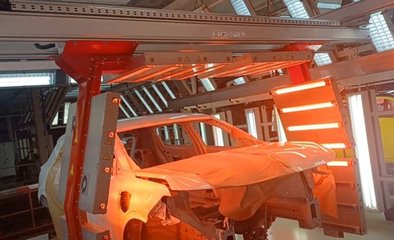 Infrared mobile arch for refinishing in automotive