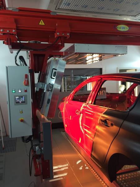 STELLANTIS FRANCE INFRARED ARCH ON VEHICLE