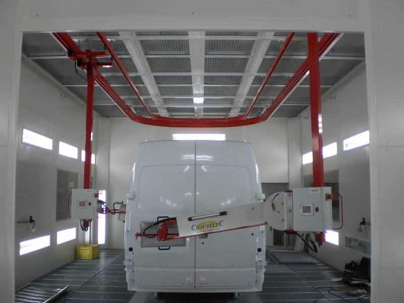 Infrared repair module on rail system in Germany 