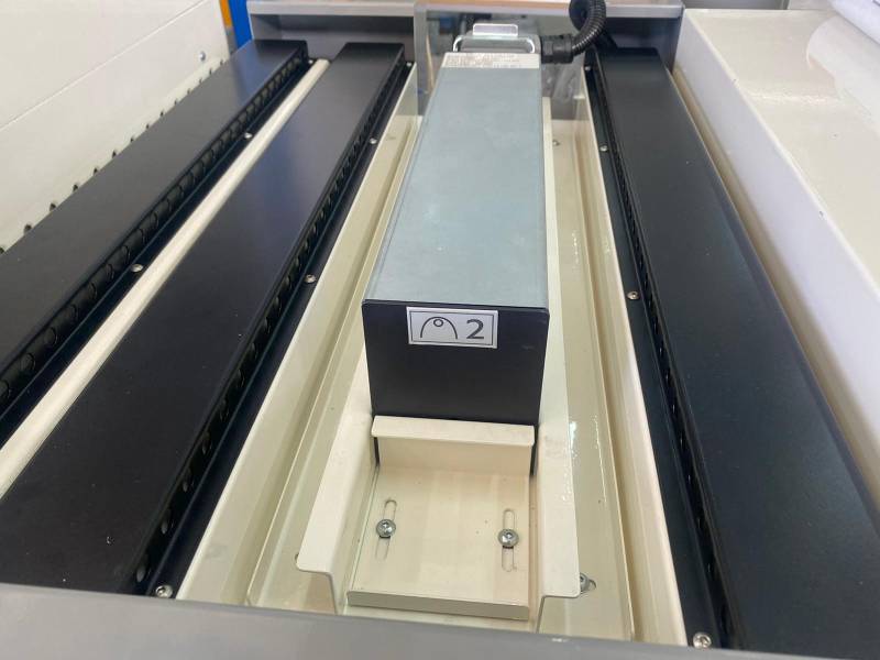 Varnish UV curing on glass UK